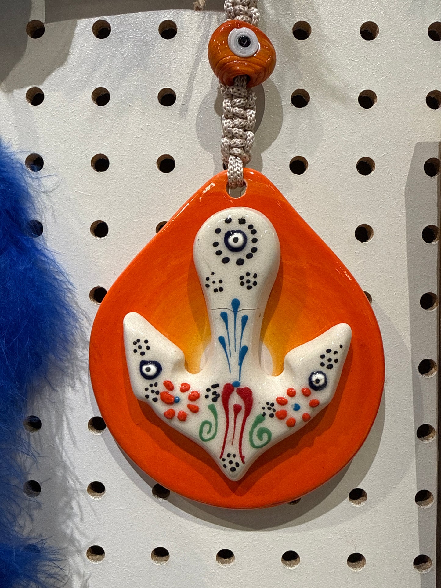 3D ceramic hanger