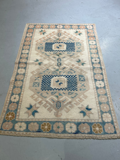 No 20- Vintage Oushak Style Handwoven Wool Rug – 2'9 x 4'1 – Soft Blue & Beige Anatolian Accent Rug