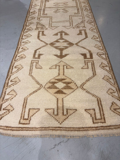 Vintage Turkish Anatolian Herki Runner - Wool Handwoven (2'9"x9'9") No 31
