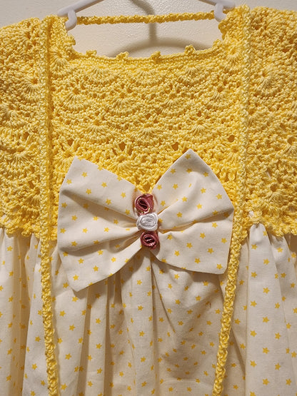 Knitting Girl Dress Outfit , 4 pcs Toddler Girls Dress Scalloped Side, Polka Dot Yellow  ,Dress & Bag, Hair clips, and shorts