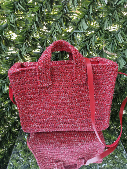 Chic and Versatile Red Handcrafted Bag with Leather Details | Elegant Winter Bags: Felt-Lined with Leather Accents | Handmade Bags