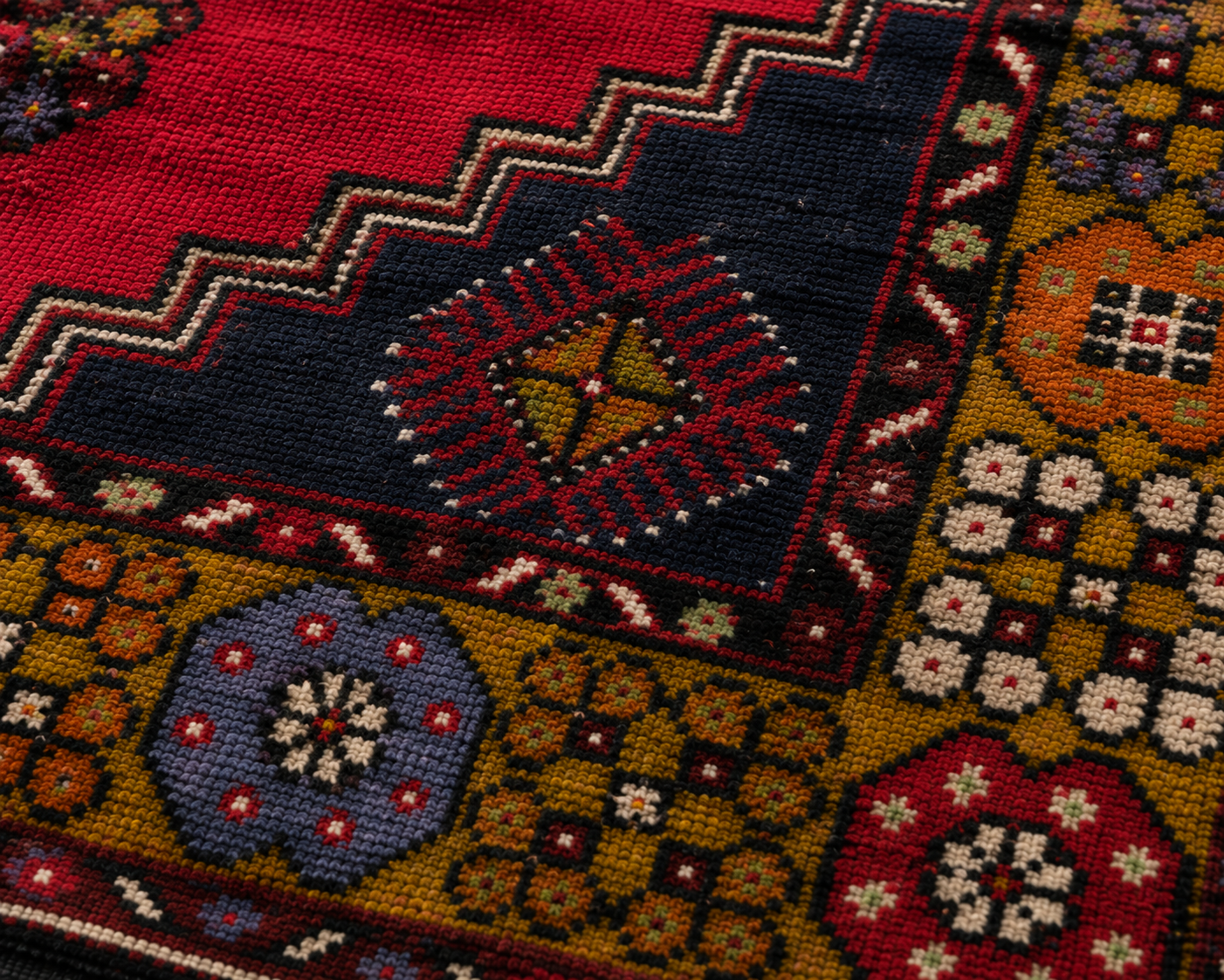 No:4  Vintage Isparta Turkish Rug-3.77x7.15 ft